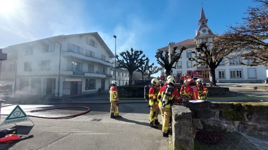 05.02.2024 Brand an Dorfstrasse in Ins