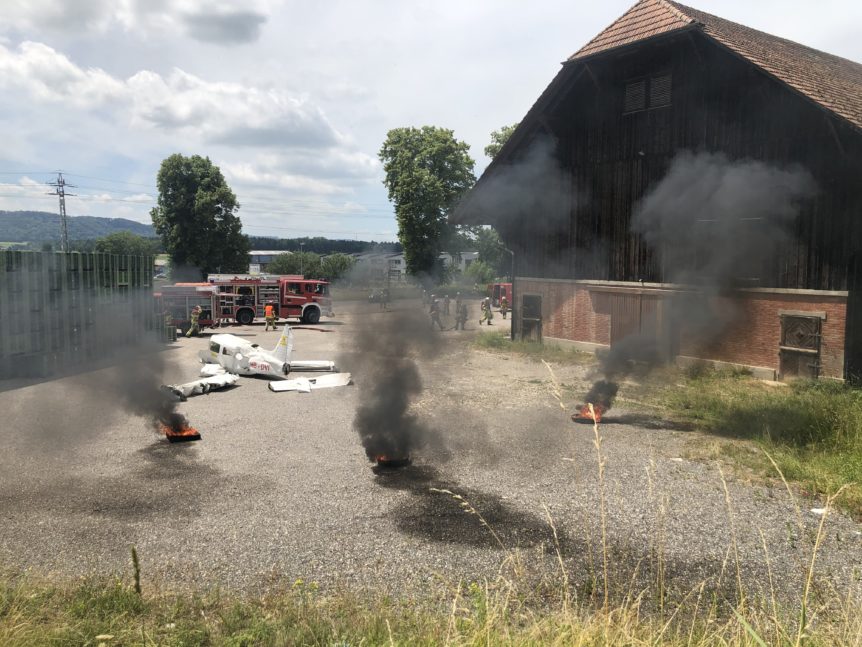 Einsatzübungen der Feuerwehr Ins vom 26.06.2021